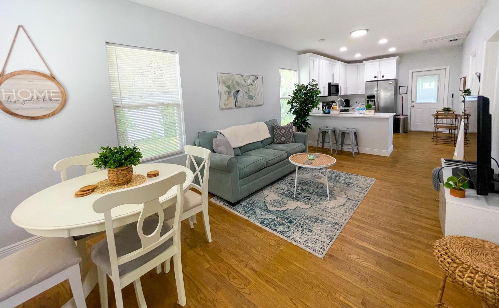 Hébergement de vacances Cozy Stylish Chic Ybor, Dt Location